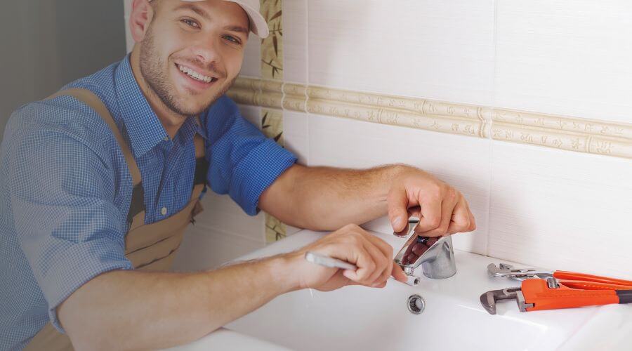 Handle or spout repair in Woolstock, IA